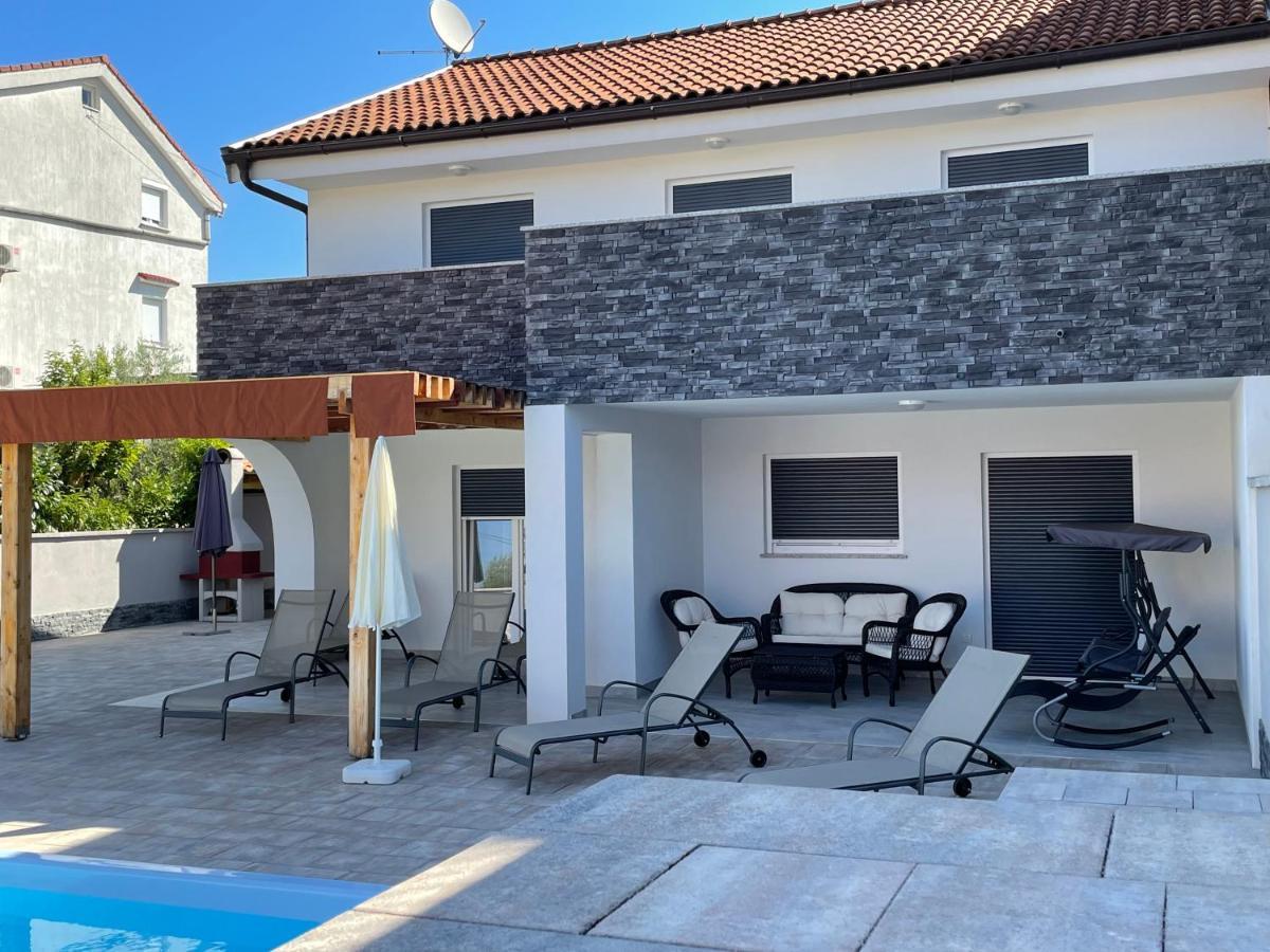 Villa Mira ***** Pinezici  Ngoại thất bức ảnh